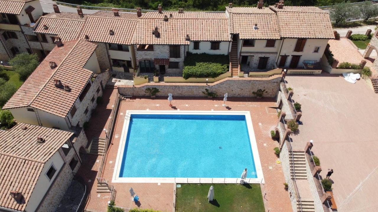 Umbria, "Casa Sagrantina" Con Piscina E Pergolato Apartment Collazzone Luaran gambar
